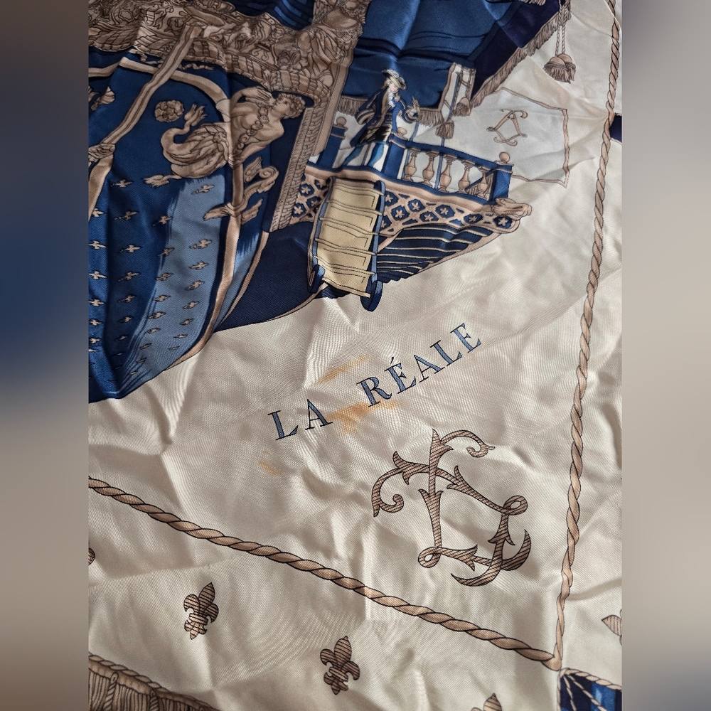 Hermès Vue du Carosse de la Galère la Réale Silk Scarf RARE - Picture 6 of 13